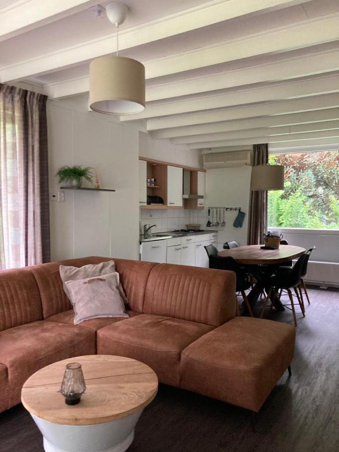 La Casa De Gasselte, Een Gezellig Ruim Huis In Drenthe Pal Naast Het Bos Eksteriør bilde